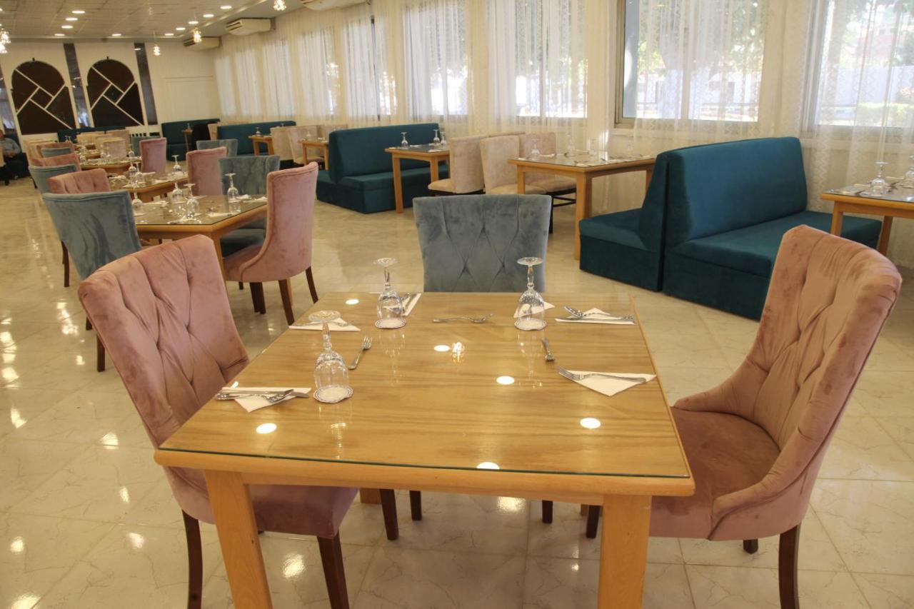 Jewel Assiut Hotel Luaran gambar