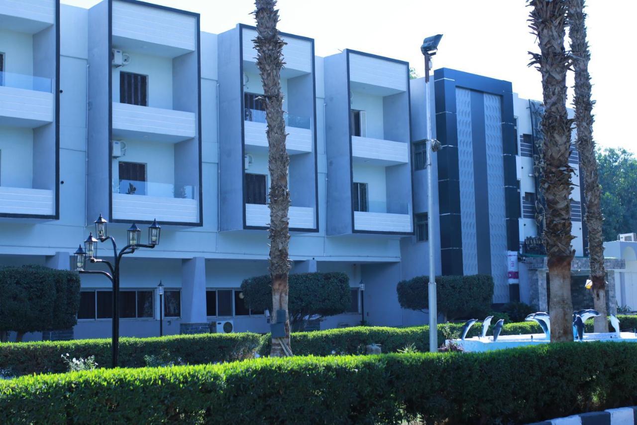 Jewel Assiut Hotel Luaran gambar