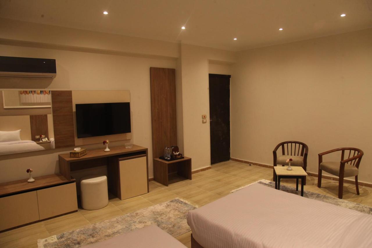 Jewel Assiut Hotel Luaran gambar