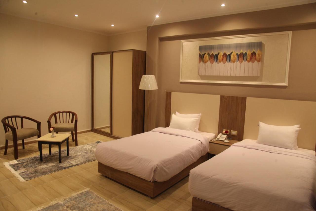 Jewel Assiut Hotel Luaran gambar